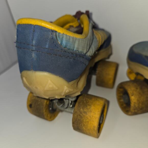 Vintage Nash Cruisers Roller Skates Youth Size 13-1 Blue Yellow Complete - Picture 10 of 16